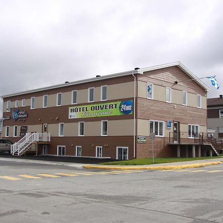 Hotel Opemiska Chapais Екстер'єр фото